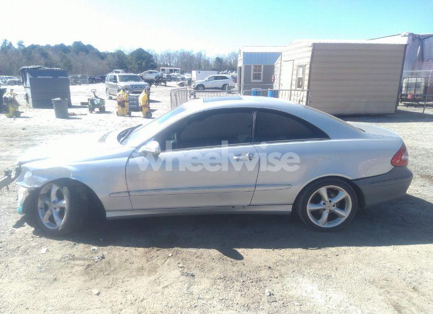 Photo 14 of 2005 Mercedes-benz Clk 320 (VIN WDBTJ65J25F127494)