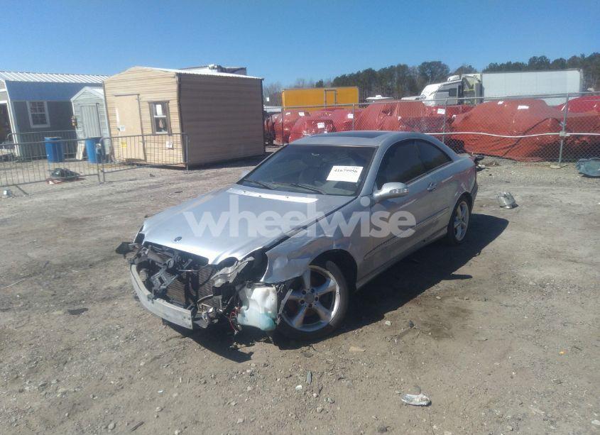 Photo 2 of 2005 Mercedes-benz Clk 320 (VIN WDBTJ65J25F127494)