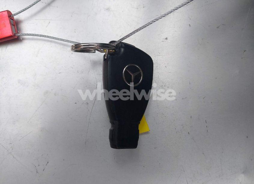 Photo 11 of 2005 Mercedes-benz Clk 320 (VIN WDBTJ65J25F133005)