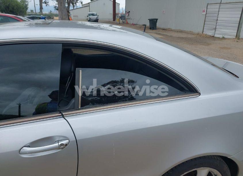 Photo 6 of 2005 Mercedes-benz Clk 320 (VIN WDBTJ65J25F133005)