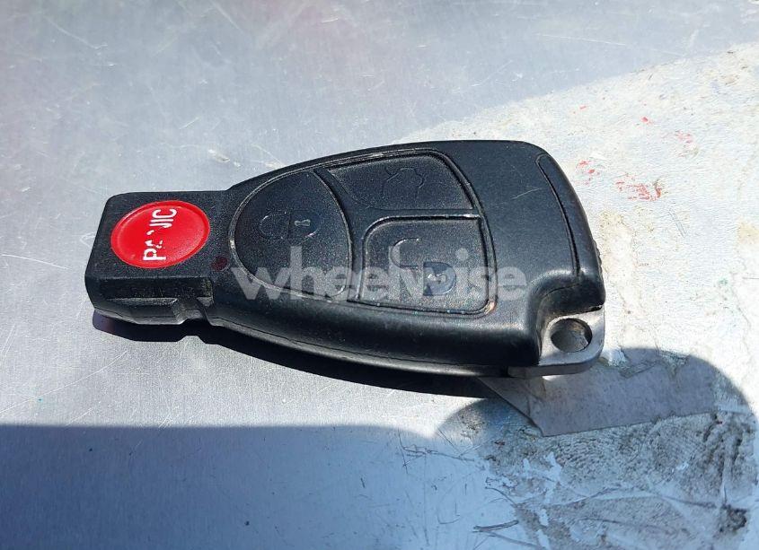 Photo 11 of 2005 Mercedes-benz Clk 320 (VIN WDBTJ65J25F141718)