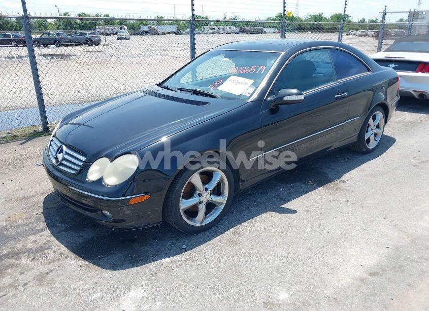 Photo 2 of 2005 Mercedes-benz Clk 320 (VIN WDBTJ65J25F141718)