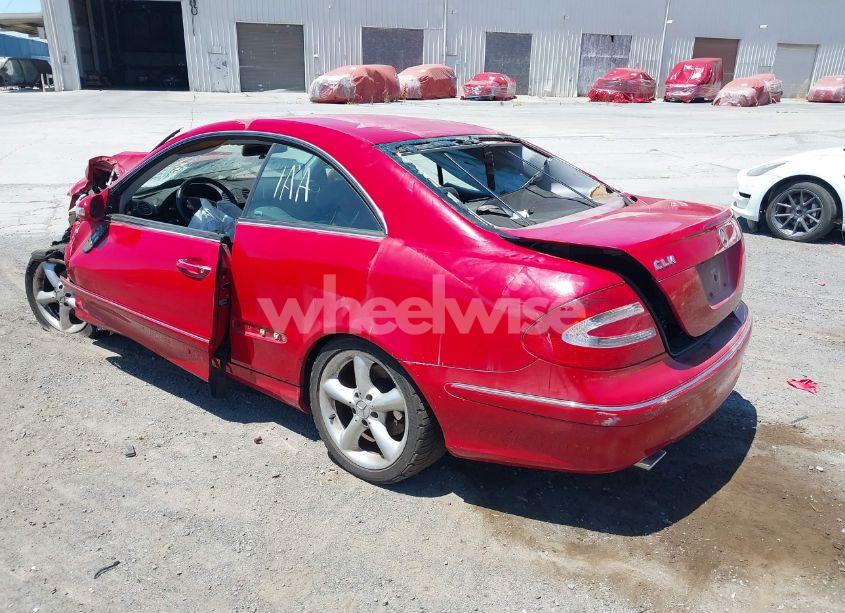 Photo 3 of 2005 Mercedes-benz Clk 320 (VIN WDBTJ65J65F142063)