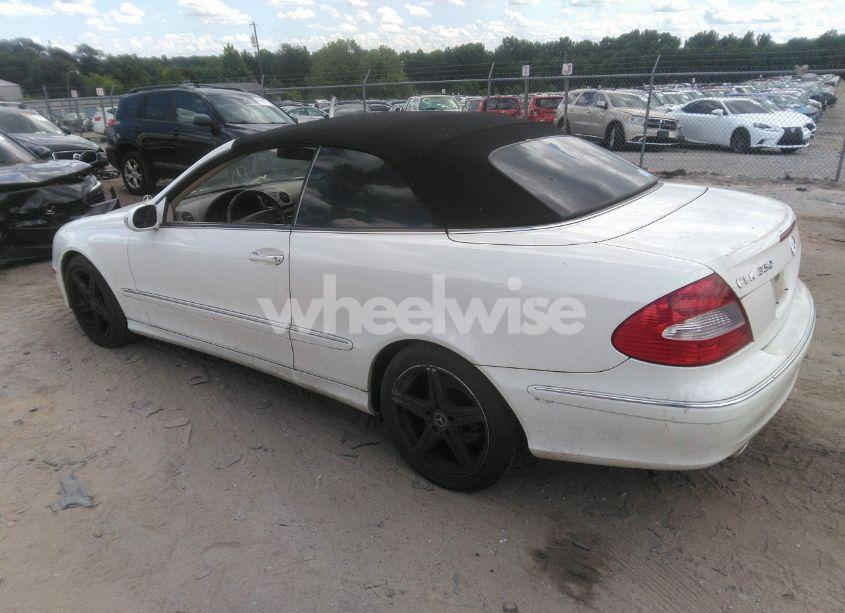 Photo 3 of 2007 Mercedes-benz Clk 350 (VIN WDBTK56F27F234467)
