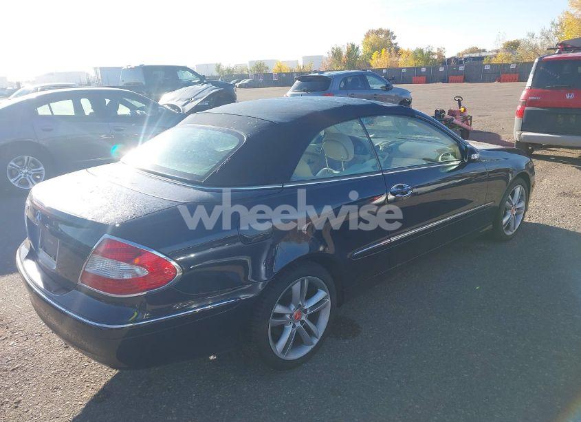 Photo 4 of 2008 Mercedes-benz Clk 350 (VIN WDBTK56F38T098904)