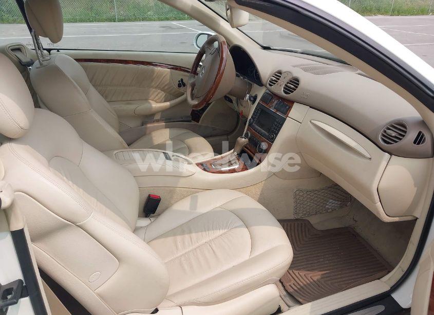 Photo 5 of 2009 Mercedes-benz Clk 350 (VIN WDBTK56F89T108814)