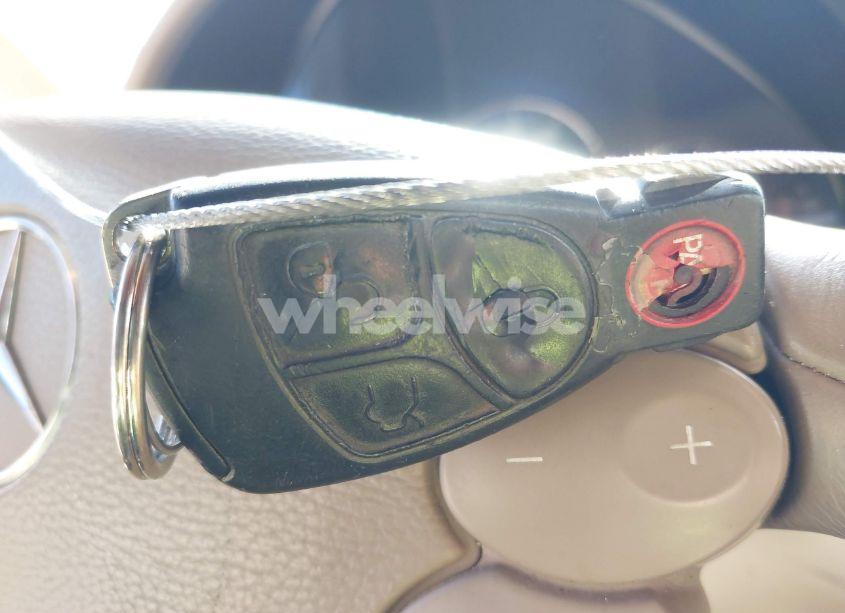Photo 11 of 2006 Mercedes-benz Clk 350 (VIN WDBTK56F96F202694)
