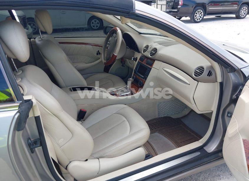 Photo 5 of 2007 Mercedes-benz Clk 350 (VIN WDBTK56FX7F220719)