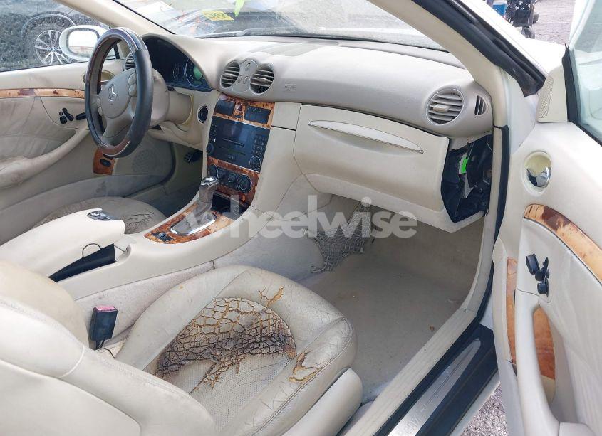 Photo 5 of 2005 Mercedes-benz Clk 320 (VIN WDBTK65G65T054407)