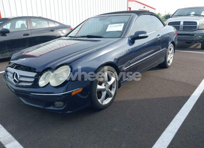 Photo 2 of 2005 Mercedes-benz Clk 320 (VIN WDBTK65J35F122558)