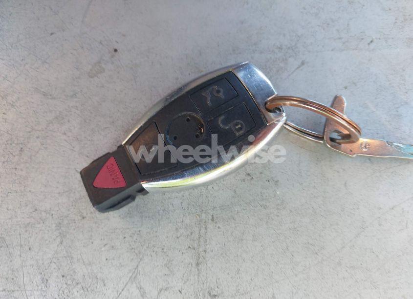 Photo 11 of 2005 Mercedes-benz Clk 320 (VIN WDBTK65J85F149075)