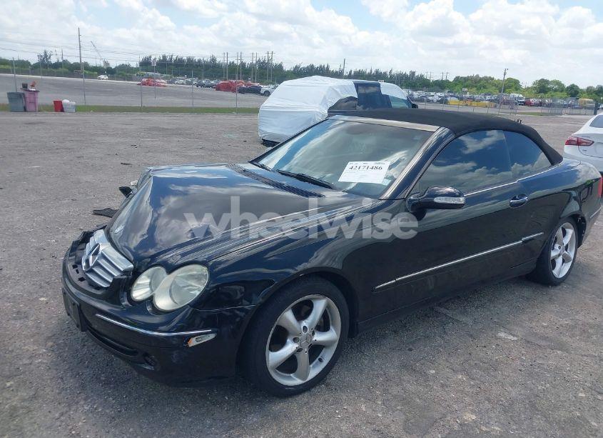 Photo 2 of 2005 Mercedes-benz Clk 320 (VIN WDBTK65J85F149075)