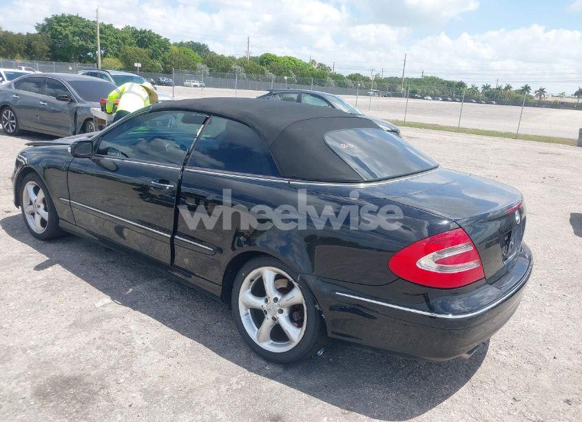 Photo 3 of 2005 Mercedes-benz Clk 320 (VIN WDBTK65J85F149075)