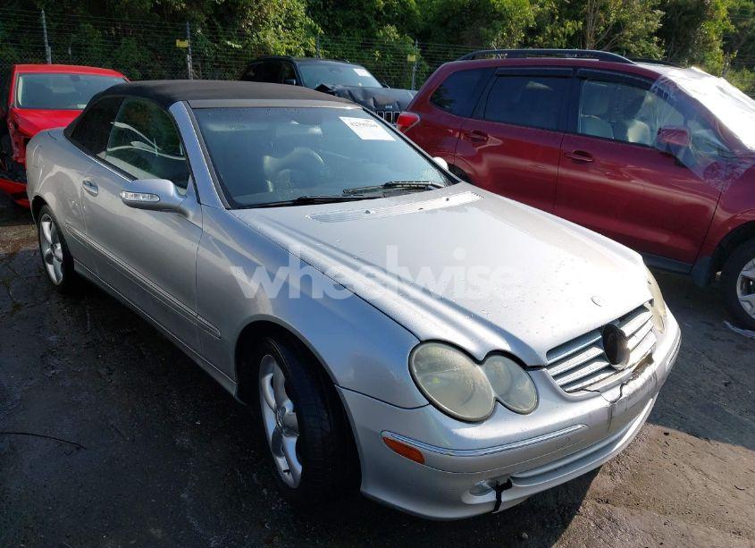 2005 Mercedes-benz Clk 320 (VIN WDBTK65J85F150968) main photo