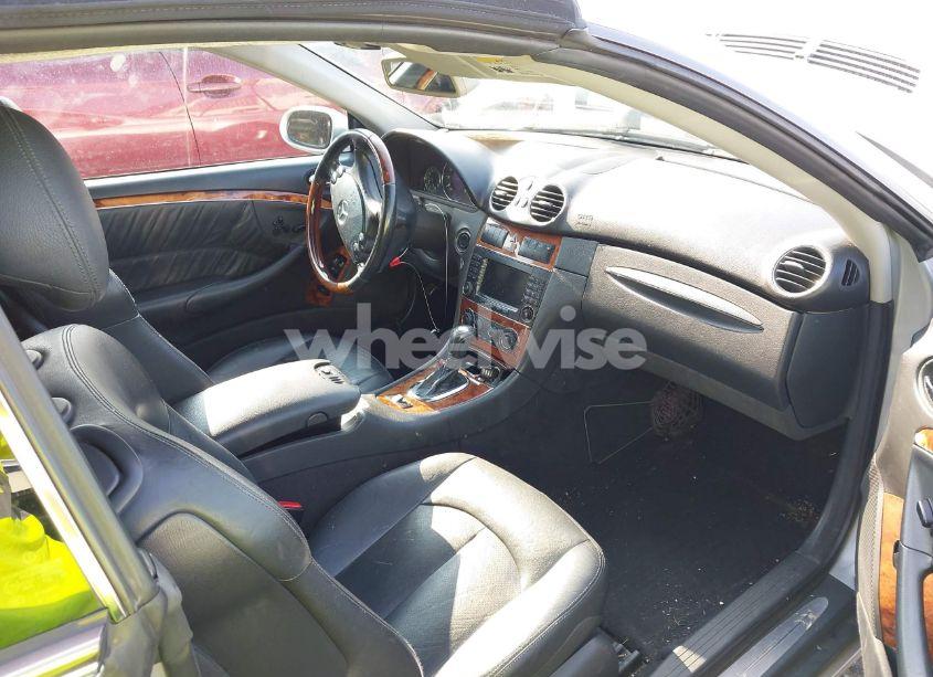 Photo 5 of 2005 Mercedes-benz Clk 320 (VIN WDBTK65J85F150968)