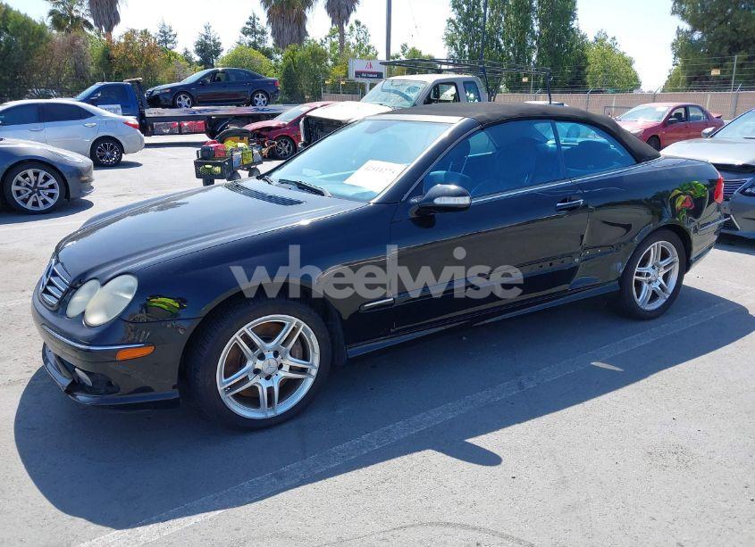 Photo 2 of 2005 Mercedes-benz Clk 500 (VIN WDBTK75G05T044607)