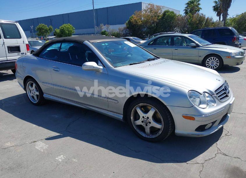 2004 Mercedes-benz Clk 500 (VIN WDBTK75G24T009579) main photo