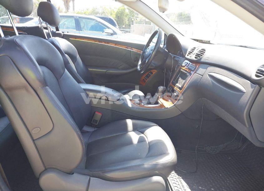 Photo 5 of 2004 Mercedes-benz Clk 500 (VIN WDBTK75G24T009579)