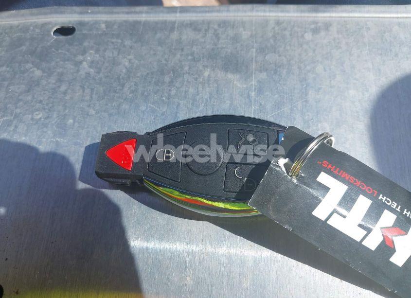 Photo 11 of 2004 Mercedes-benz Clk 500 (VIN WDBTK75G24T031470)