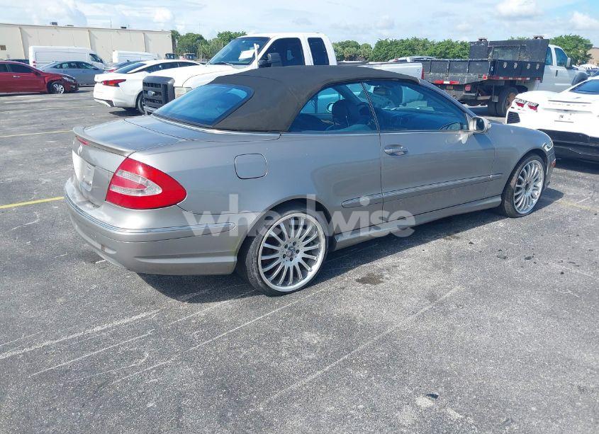 Photo 4 of 2005 Mercedes-benz Clk 500 (VIN WDBTK75G25T050991)