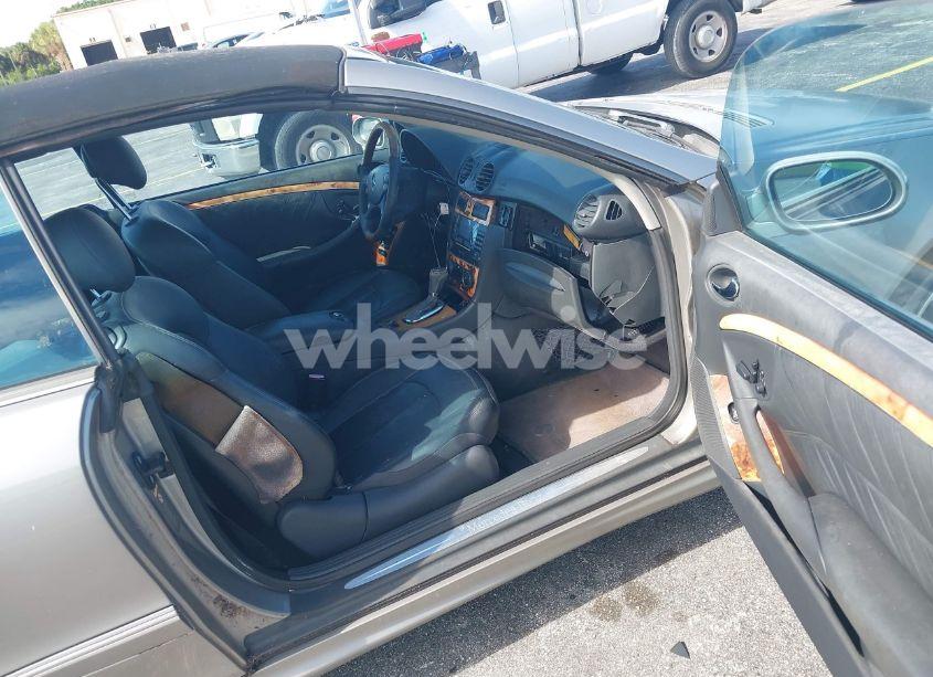 Photo 5 of 2005 Mercedes-benz Clk 500 (VIN WDBTK75G25T050991)