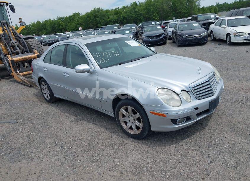 2008 Mercedes-benz E 320 BLUETEC (VIN WDBUF22X08B324795) main photo
