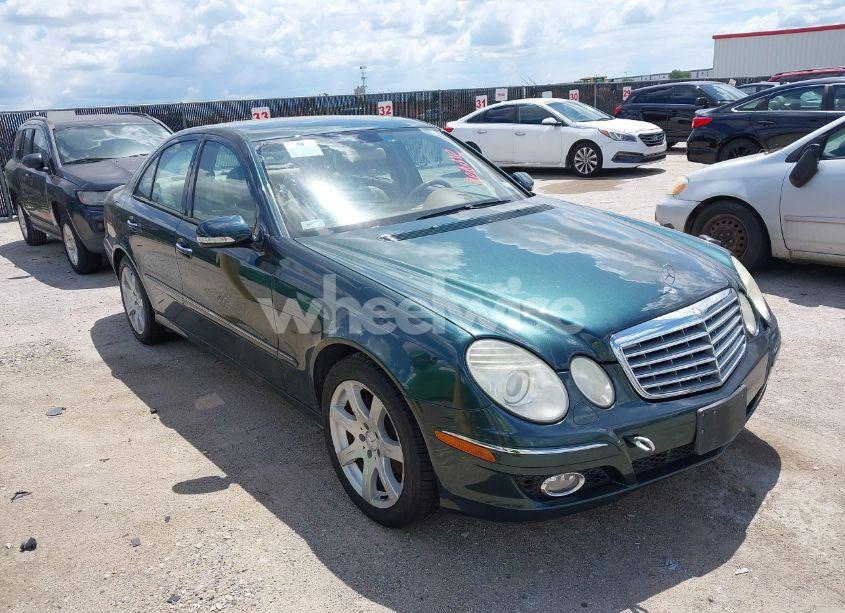 2007 Mercedes-benz E 350 (VIN WDBUF56X27B010334) main photo