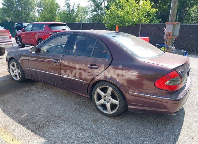 Photo 3 of 2009 Mercedes-benz E 350 (VIN WDBUF56X39B382283)