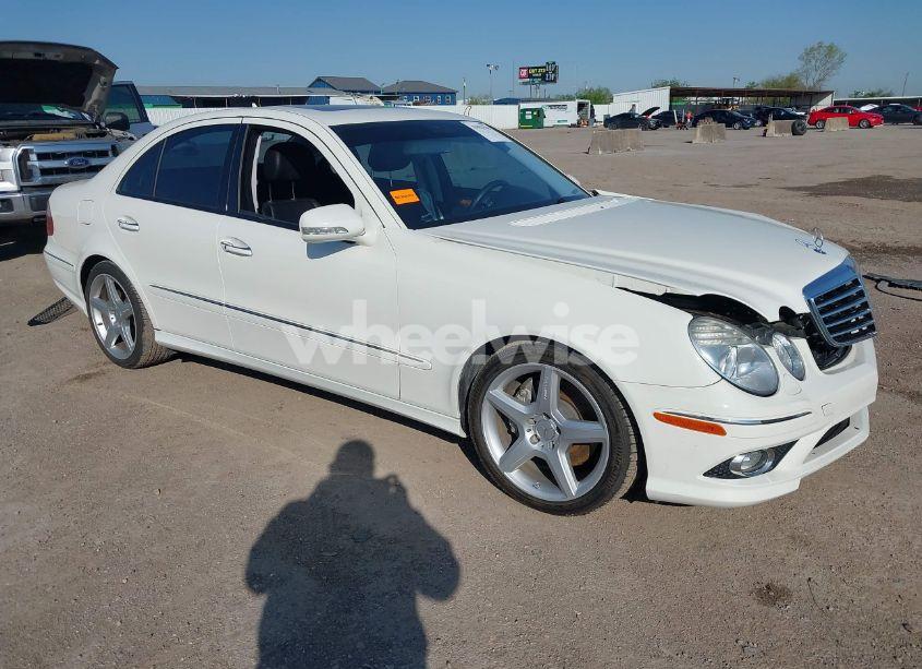 2009 Mercedes-benz E 350 (VIN WDBUF56X39B430588) main photo