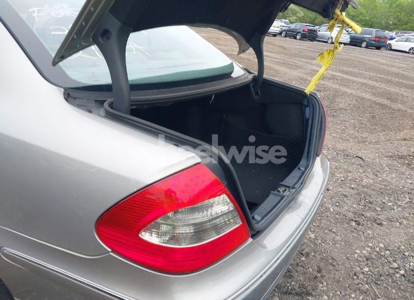 Photo 6 of 2008 Mercedes-benz E 350 (VIN WDBUF56X48B195049)