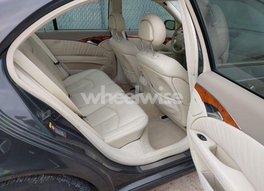 Photo 8 of 2003 Mercedes-benz E 320 (VIN WDBUF65J33A182097)