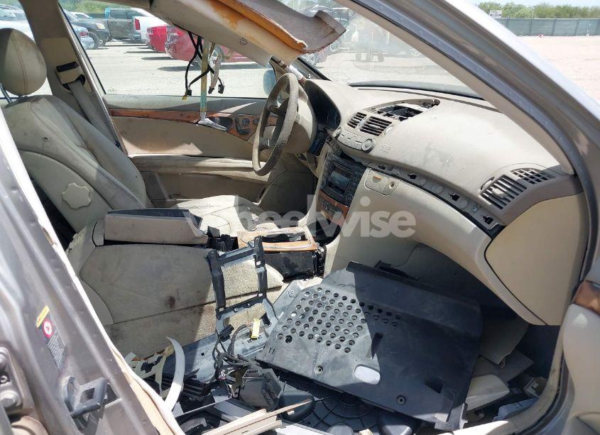 Photo 5 of 2003 Mercedes-benz E 320 (VIN WDBUF65J33A185775)