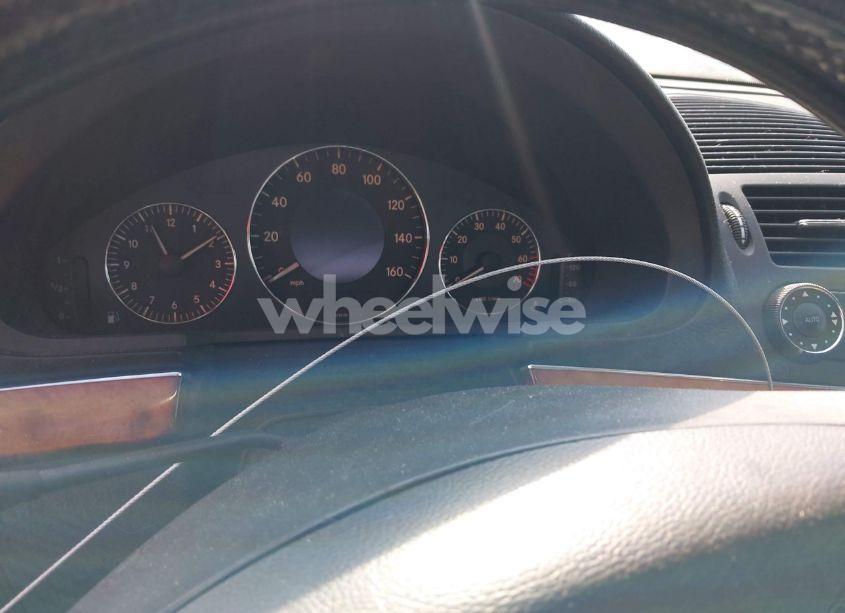 Photo 7 of 2003 Mercedes-benz E 320 (VIN WDBUF65J63A163334)