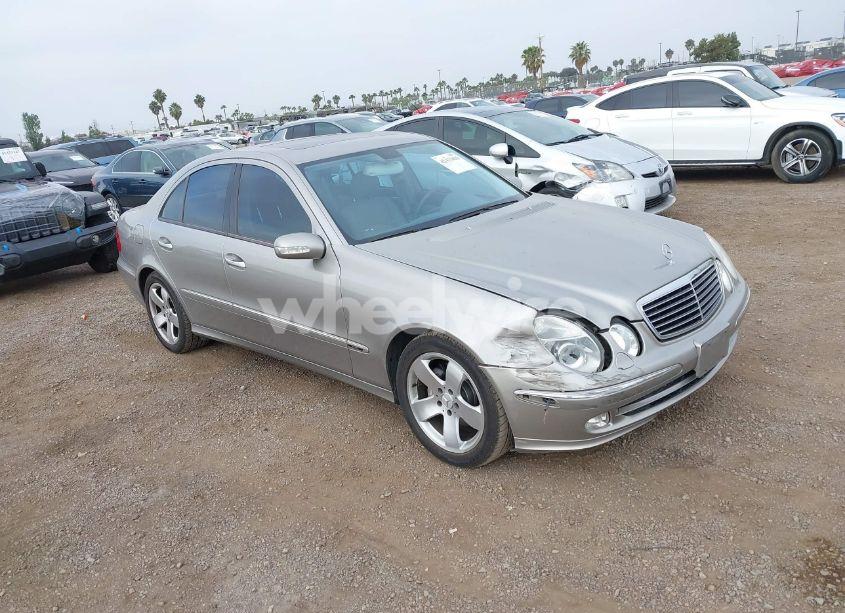 2003 Mercedes-benz E 500 (VIN WDBUF70J63A238725) main photo
