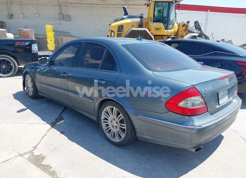 Photo 3 of 2008 Mercedes-benz E 550 (VIN WDBUF72X58B236693)