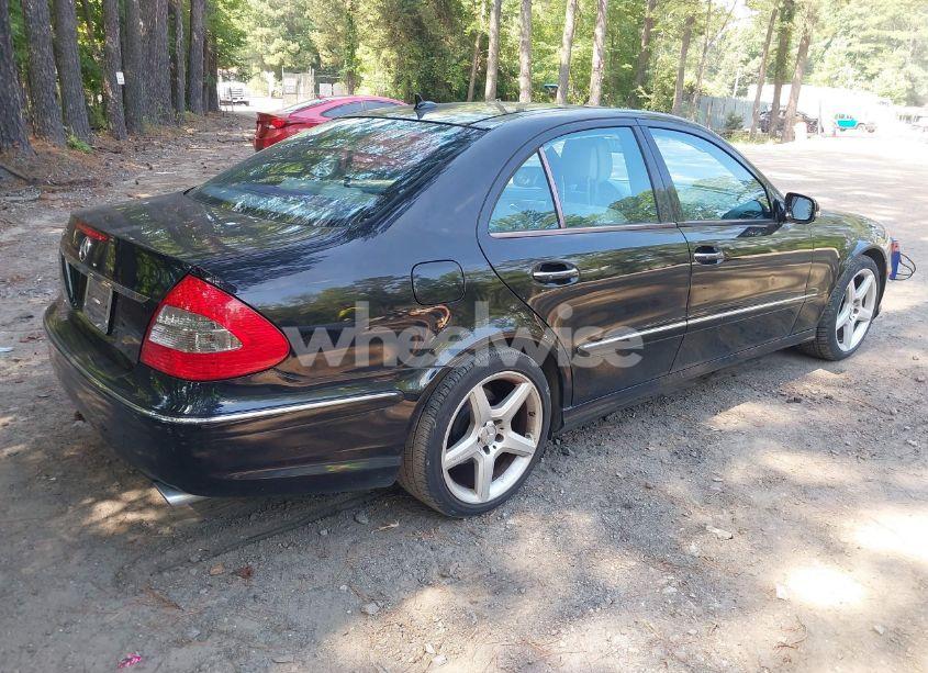 Photo 4 of 2008 Mercedes-benz E 550 (VIN WDBUF72X68B259853)