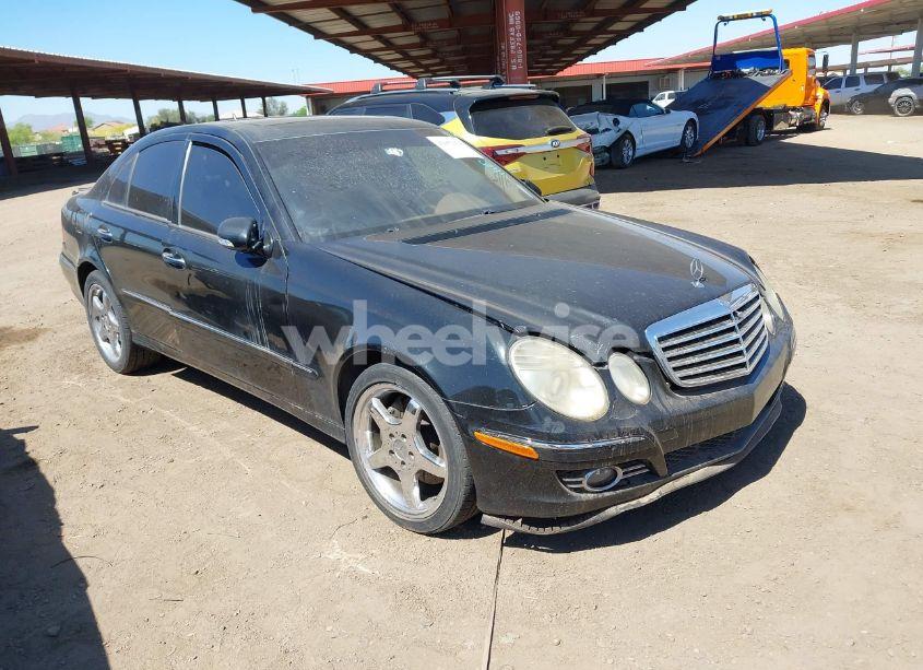 2007 Mercedes-benz E 550 (VIN WDBUF72XX7A988796) main photo