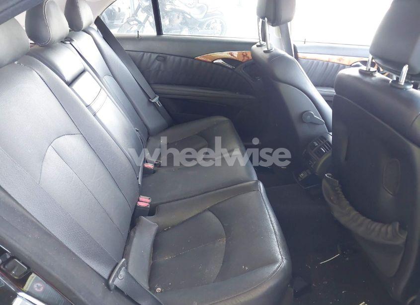 Photo 8 of 2009 Mercedes-benz E 550 (VIN WDBUF72XX9B436602)