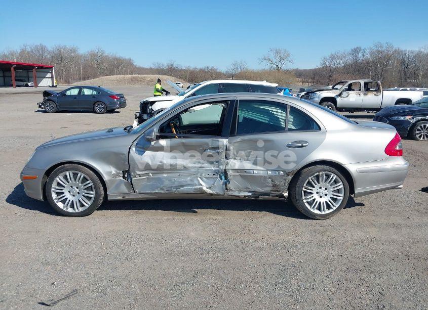 Photo 14 of 2007 Mercedes-benz E 350 4MATIC (VIN WDBUF87X07B172351)