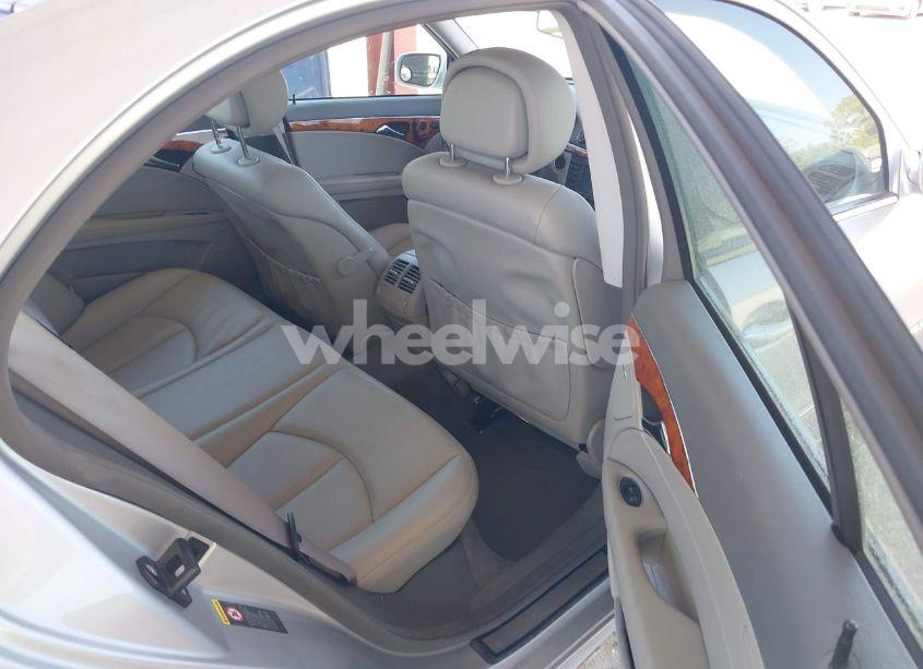 Photo 8 of 2007 Mercedes-benz E 350 4MATIC (VIN WDBUF87X87X223405)