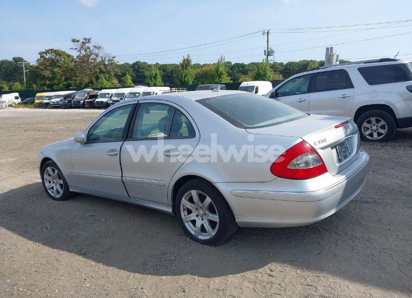 Photo 3 of 2008 Mercedes-benz E 350 4MATIC (VIN WDBUF87XX8B215837)