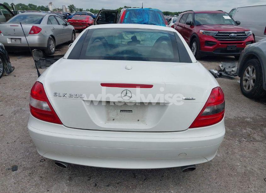 Photo 16 of 2008 Mercedes-benz Slk 280 (VIN WDBWK54F18F174473)