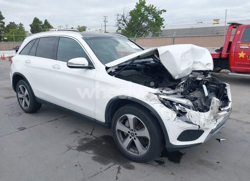 2019 Mercedes-benz Glc 300 (VIN WDC0G4JB1KV136690) main photo