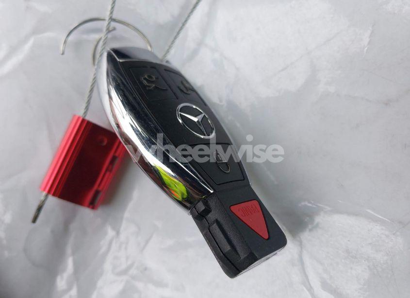 Photo 11 of 2019 Mercedes-benz Glc 300 (VIN WDC0G4JB1KV136690)