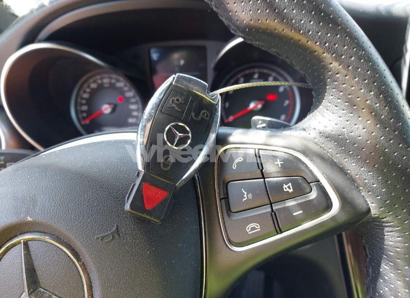 Photo 11 of 2017 Mercedes-benz Glc 300 (VIN WDC0G4JB2HF249924)