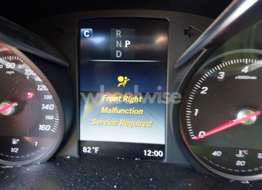 Photo 7 of 2017 Mercedes-benz Glc 300 (VIN WDC0G4JB2HF249924)