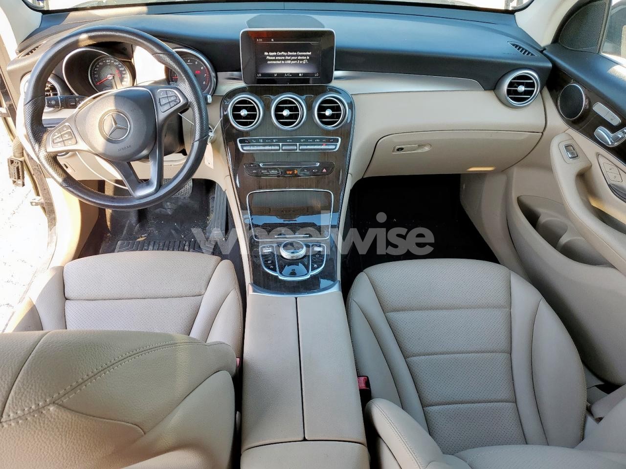 Photo 8 of 2019 MERCEDES-BENZ GLC 300 (VIN WDC0G4JB2KV187602)