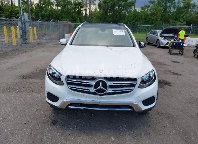 Photo 12 of 2017 Mercedes-benz Glc 300 (VIN WDC0G4JB3HF115987)