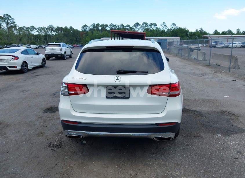 Photo 16 of 2017 Mercedes-benz Glc 300 (VIN WDC0G4JB3HF115987)