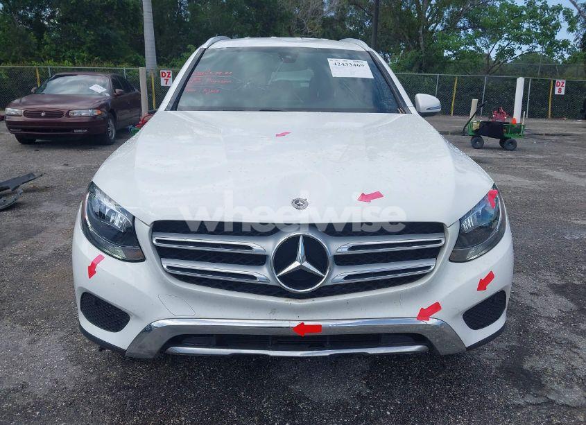 Photo 13 of 2017 Mercedes-benz Glc 300 (VIN WDC0G4JB3HV011053)